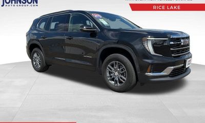 2025 GMC Acadia Elevation
