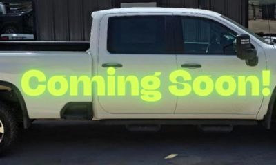 2022 Chevrolet Silverado HD Custom