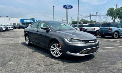 2016 Chrysler 200 Limited