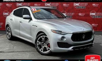 2017 Maserati Levante Sport