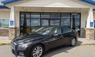 2015 Infiniti Q50 Base
