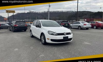 2013 Volkswagen Golf 25