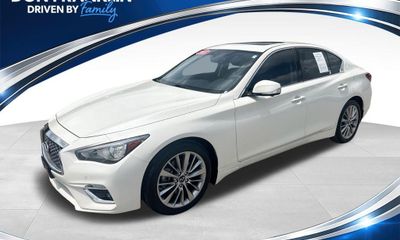 2023 Infiniti Q50 Luxe