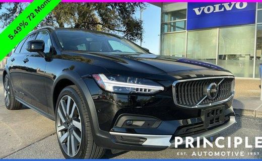 2024 Volvo V90CC Ultimate