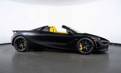 2022 McLaren 720S Spider