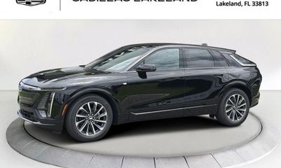 2026 Cadillac Lyriq Sport