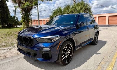 2021 BMW X5 M50I