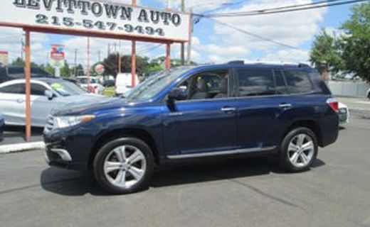 2013 Toyota Highlander Base