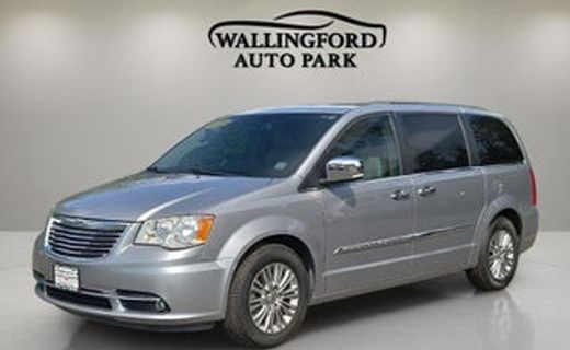 2014 Chrysler Town AND Country Touring