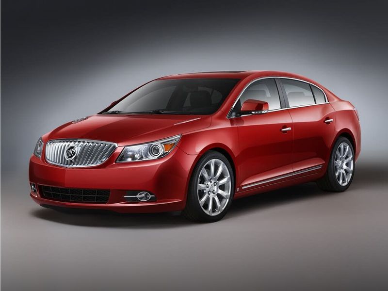 2013 Buick Lacrosse — a typically priced live listing