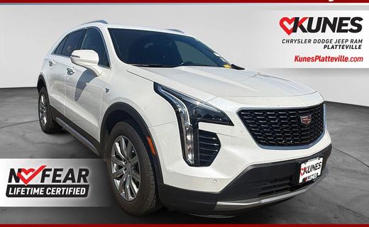 2023 Cadillac XT4 Premium Luxury