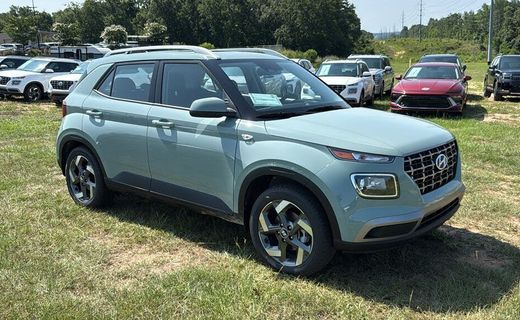 2026 Hyundai Venue SEL