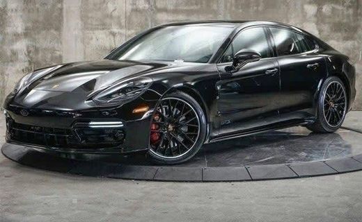 2021 Porsche Panamera GTS
