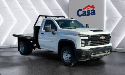 2025 Chevrolet Silverado HD Work Truck