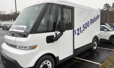 2025 Chevrolet Brightdrop 400