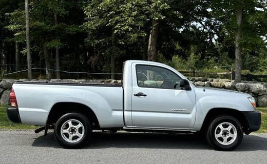 2005 Toyota Tacoma DLX