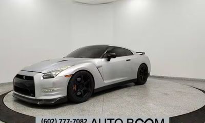 2010 Nissan GT-R Premium