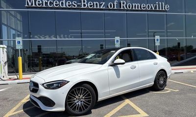 2026 Mercedes-Benz C-Class C300 4MATIC