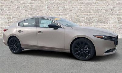 2026 Mazda MAZDA3 Premium Plus