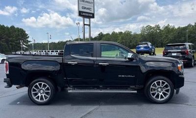 2022 GMC Canyon Denali