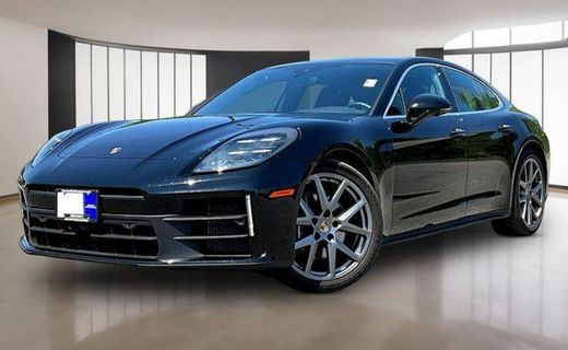 2025 Porsche Panamera