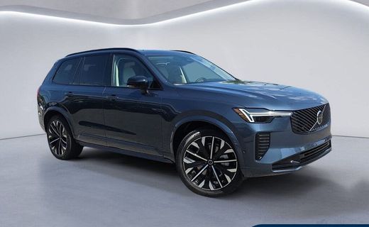 2026 Volvo XC90 Ultra Dark