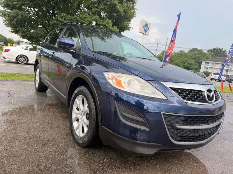 2011 Mazda CX-9 — a typically priced live listing
