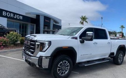 2026 GMC Sierra HD SLT