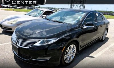 2016 Lincoln MKZ Base