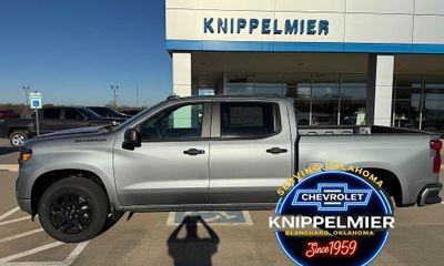 2026 Chevrolet Silverado Custom