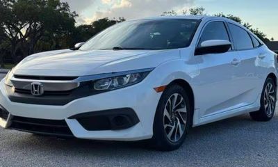 2017 Honda Civic EX Sensing