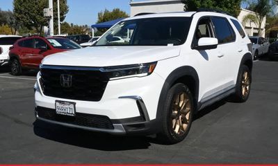 2023 Honda Pilot Elite