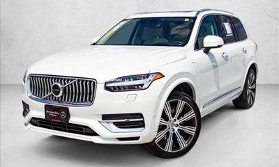 2021 Volvo XC90 T8 Recharge Inscription