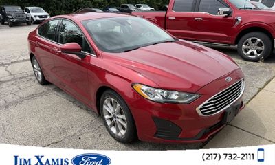 2020 Ford Fusion SE