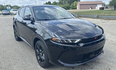 2024 Dodge Hornet R T