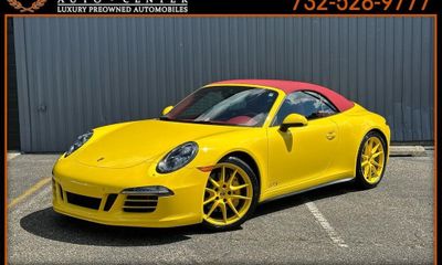 2016 Porsche 911 S GTS 4S