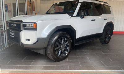 2027 Toyota Land Cruiser Base