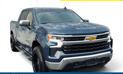 2024 Chevrolet Silverado LT