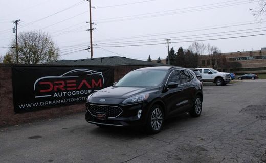 2020 Ford Escape Titanium