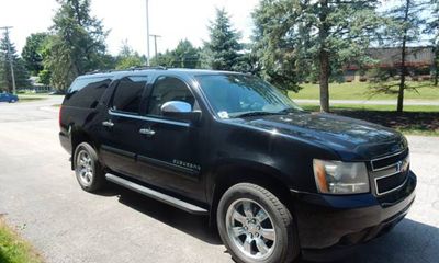 2010 Chevrolet Suburban LT