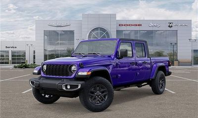 2026 Jeep Gladiator Sport