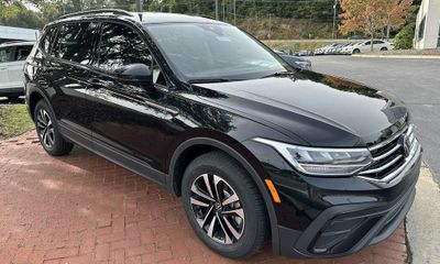 2024 Volkswagen Tiguan S