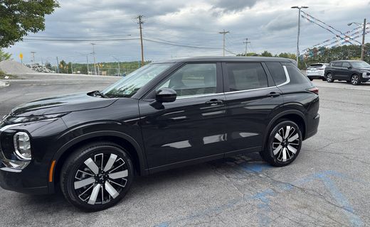 2026 Mitsubishi Outlander