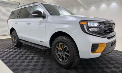 2026 Ford Expedition Tremor