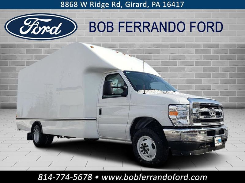 2026 Ford E 450 — a typically priced live listing