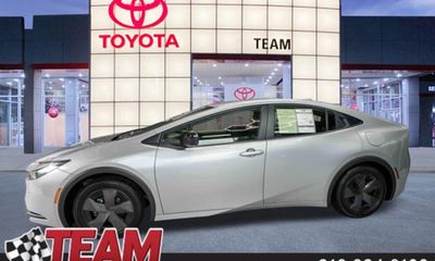 2024 Toyota Prius XLE