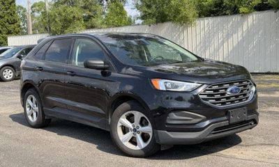 2020 Ford Edge SE