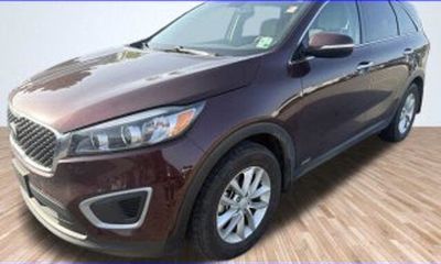 2017 Kia Sorento L LX