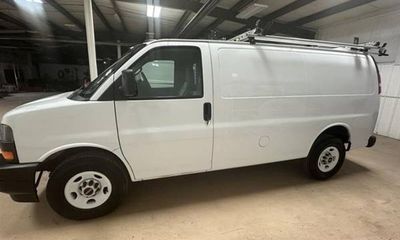 2020 GMC Savana 3500