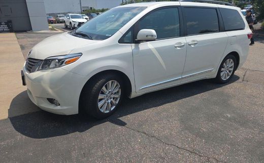2017 Toyota Sienna